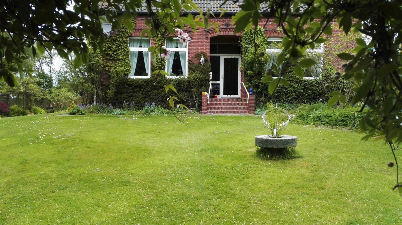 Romantischer Winkel Neuharlingersiel Buitenkant foto